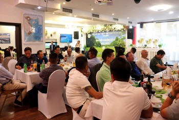 dai hoi lan thu ii hiep hoi golf nguoi viet nam tai ba lan