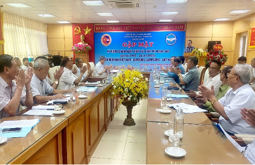 bac giang gap mat ky niem 55 nam ngay thiet lap quan he ngoai giao viet nam campuchia