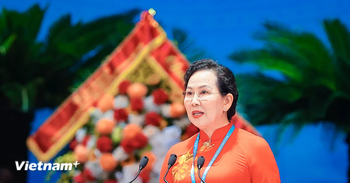 ba le thi thuy tai dac cu chu tich hoi lien hiep phu nu viet nam