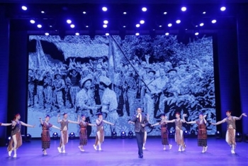 truong nang khieu vientiane mot bieu tuong cua quan he lao viet nam