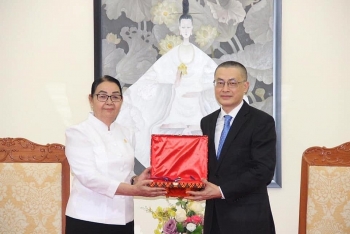 chinh phu vuong quoc campuchia truy tang huan chuong mahasena cho co dai su ngo dien