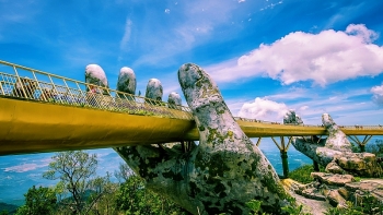 bao tay ca ngoi cau vang vinh ha long cua viet nam