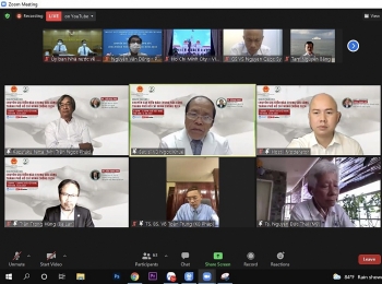 viet kieu hien ke chong covid 19 thiet thuc phu hop hieu qua