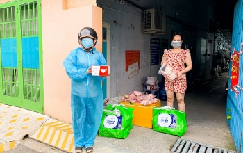 actionaid viet nam va afv ho tro cho gan 70000 nguoi gap kho khan trong covid 19