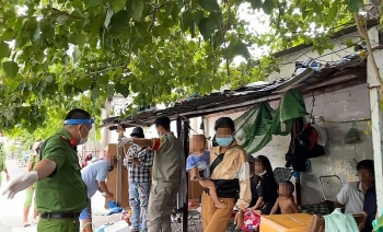 ho tro khan cap noi o cho nguoi lang thang co nho nguoi khong co cho o tam thoi trong dich covid 19