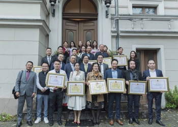 cong dong nguoi viet nam tai duc cau noi vung chac cho quan he hai nuoc