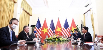 ngoai truong michael pompeo mong muon cung viet nam tang cuong phoi hop xu ly cac thach thuc chung