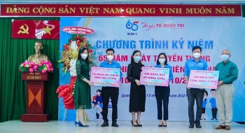Kiều bào Đài Loan (Trung Quốc), Hàn Quốc tặng học bổng cho thanh niên TP Hồ Chí Minh
