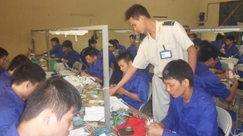 ho tro chi phi hoc nghe ngan han cho nguoi cai nghien ma tuy