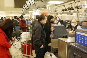 them chuyen bay 290 cong dan viet nam tu sec ve nuoc an toan