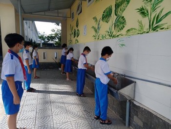 picca uc ho tro xay dung bon rua tay tai 10 truong tieu hoc o huyen phu vang hue