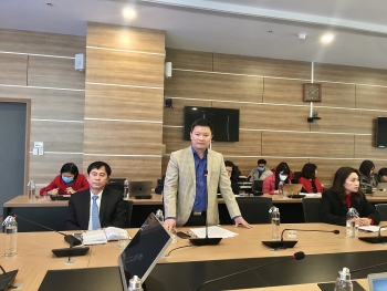 100 nguoi ngheo dong bao dan toc thieu so duoc huong bao hiem y te mien phi