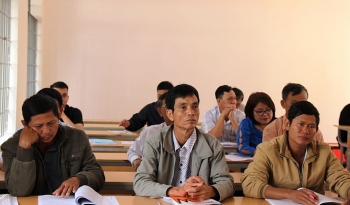 dak lak tap huan ky nang kinh doanh tren mang cho 30 hoc vien