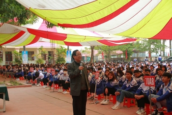 hoc sinh ha noi bac giang bac ninh nang cao khien thuc ve 40