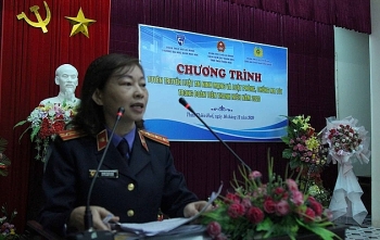tuyen truyen luat an ninh mang cho hoc sinh thua thien hue va binh duong