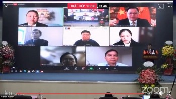 hoc gia viet nam trung quoc giao luu trao doi kinh nghiem ve ngon ngu