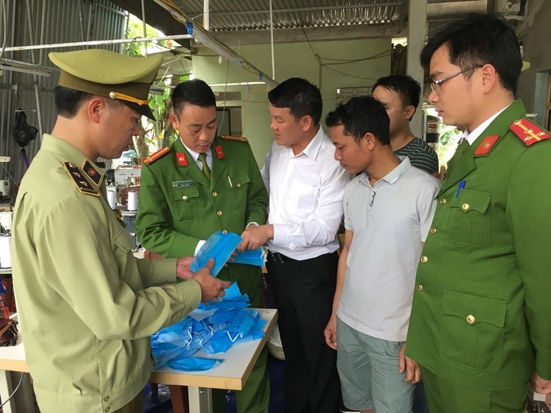 Vụ biến lò mổ thành cơ sở sản xuất khẩu trang ở Nghệ An