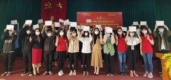 zhi shan foundation ho tro 33 ty dong cho hoc sinh co hoa n ca nh kho khan cua thu a thien hue