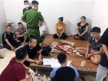 dot kich 2 xoi ga bat giu 23 doi tuong o huyen do luong