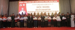 70 cong dan lao vui mung duoc nhap quoc tich viet nam