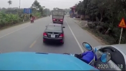 video pha tat dau container ron toc gay de sang duong