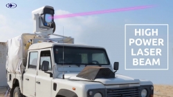 video can canh to hop drone dome moi cua israel huy diet cac uav bang tia laser