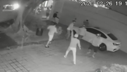 video hai hung nhom nguoi la mat cam hung khi lao vao nha dan dap pha o da nang