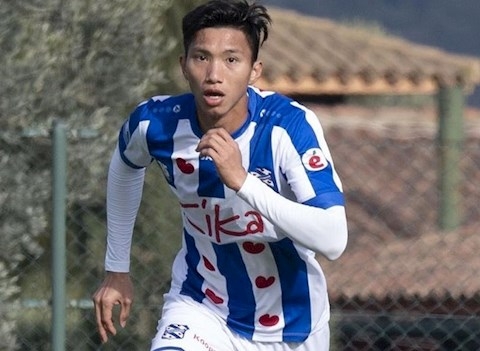 Bóng đá Việt Nam đối diện khả năng bị FIFA phạt nặng nếu Hà Nội FC làm điều này với Văn Hậu