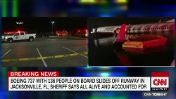 Video: Hiện trường Boeing 737 chở 150 khách lao xuống sông Florida, Mỹ