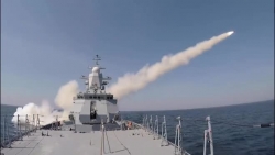 Video: Mục tiêu trên biển Baltic bị tàu chiến Nga "nuốt chửng" trong chớp mắt