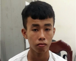 nam thanh nien phong exciter dam 4 nguoi di bo thuong vong