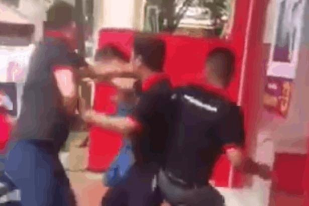 Đuổi việc nhân viên FPT Shop đánh khách hàng