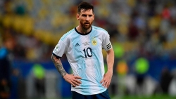 Sau thất bại trước Brazil, vì sao Messi "cứng đầu" không từ giã tuyển Argentina?