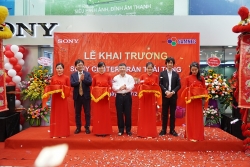 sony center vua khai truong co gi dac biet