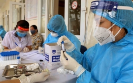 ha noi se xet nghiem tat ca nhung nguoi tiep xuc gan voi benh nhan covid 19