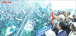 Video: Thủ tướng Australia bất ngờ với "Đường đua Công thức 1" ở Hà Nội