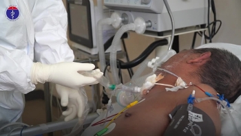 clip covid 19 tan cong manh nhat trong co the nguoi vao thoi diem nao