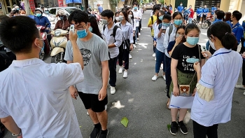 thi tot nghiep thpt 2020 dot 2 co the cuoi thang 8 cho cac tinh va da nang den thang 9