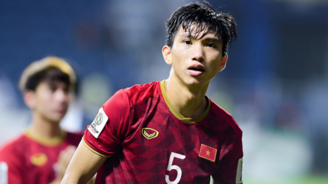 Nếu không đủ điều kiện, Văn Hậu sẽ bị cầu thủ này thay thế đá trận Việt Nam vs Malaysia