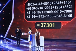 video cau be khai can day 63 so trong 11 giay khien ca truong quay ngo ngang