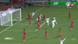 Video: Văn Hậu đánh đầu uy lực, U22 Việt Nam dẫn trước 1-0 U22 Indonesia
