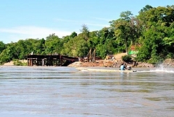luong nuoc ve song mekong giam 40 60cm khi trung quoc thu nghiem dap thuy dien