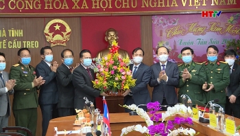 vun dap quan he bolykhamxay va ha tinh thanh dien hinh ve hop tac huu nghi viet lao