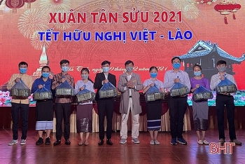 Sinh viên Lào đón Tết Tân Sửu ấm áp nghĩa tình tại nhiều tỉnh thành trên cả nước