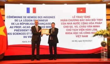 nguoi viet nam dau tien hoat dong trong linh vuc khoa hoc tu nhien va cong nghe nhan huan chuong bac dau boi tinh