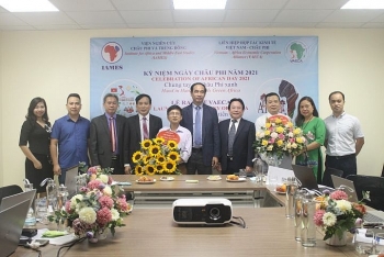 ra mat lien hiep hop tac kinh te viet nam chau phi don vi dong hanh cung tien voi nuoc ban
