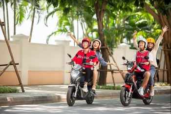 dem nguoc 02 ngay vang mua xe may dien vinfast gia sieu hap dan