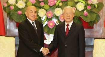 lanh dao cap cao campuchia gui thu chuc mung quoc khanh 29