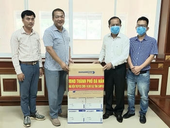 da nang gui vat tu y te ho tro nguoi goc viet tai campuchia