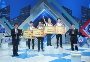 duong len dinh olympia thaco dong hanh them 5 nam tang gia tri giai thuong